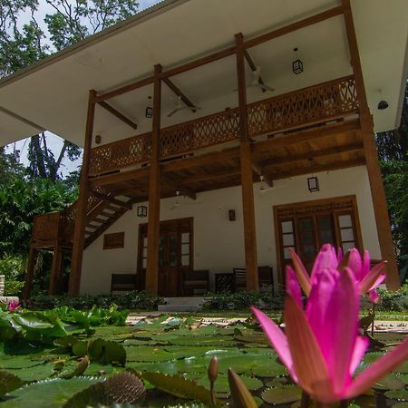 Lanna Ban Hotel Puerto Viejo de Talamanca Exterior foto
